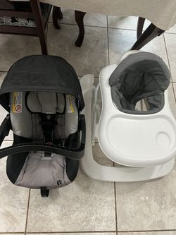 Car seat W/ Base