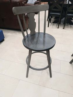 Sorrento dining room set $499