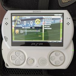 PSP Go