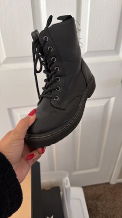 Tenis y botas