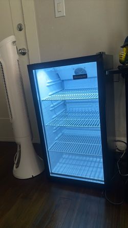 Frigidaire mini fridge