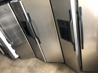 Stainless steel kitchen appliance sets