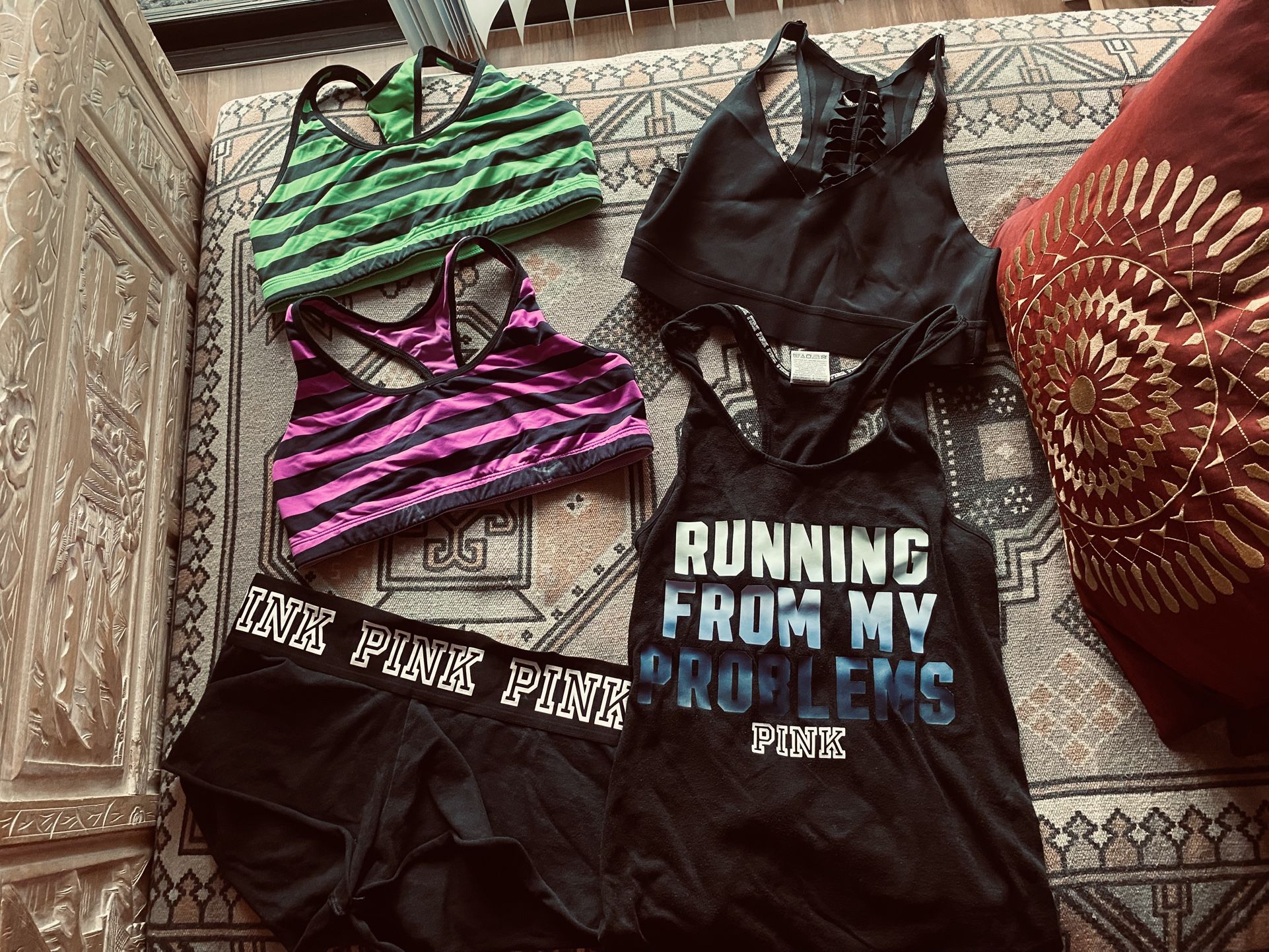 VS Pink Workout Bundle  And Oversized Coverup Hoodie  Soft Size Small