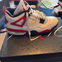 Air Jordan 4 retro fire red men’s size 8