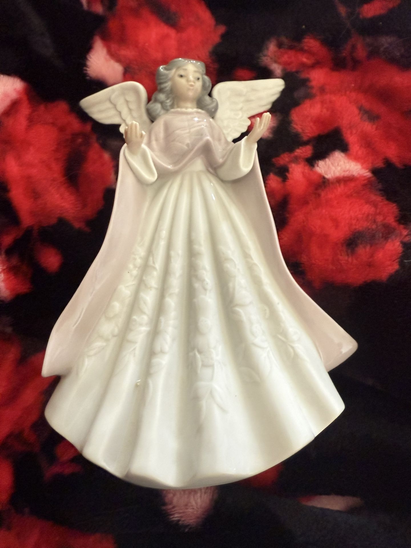 LLADRO SINGING ANGEL TREE TOPPER 6