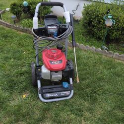 Pressure Washer 2700 Psi 2.4 GPM