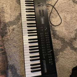 ALESIS  QS6