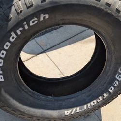 3) BF Goodrich Tires 265/75R16 $20 Each 16" Spares Or Rollers Spare Tire