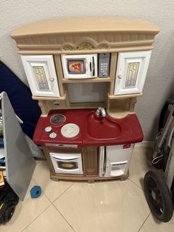 Step2 Play Kitchen