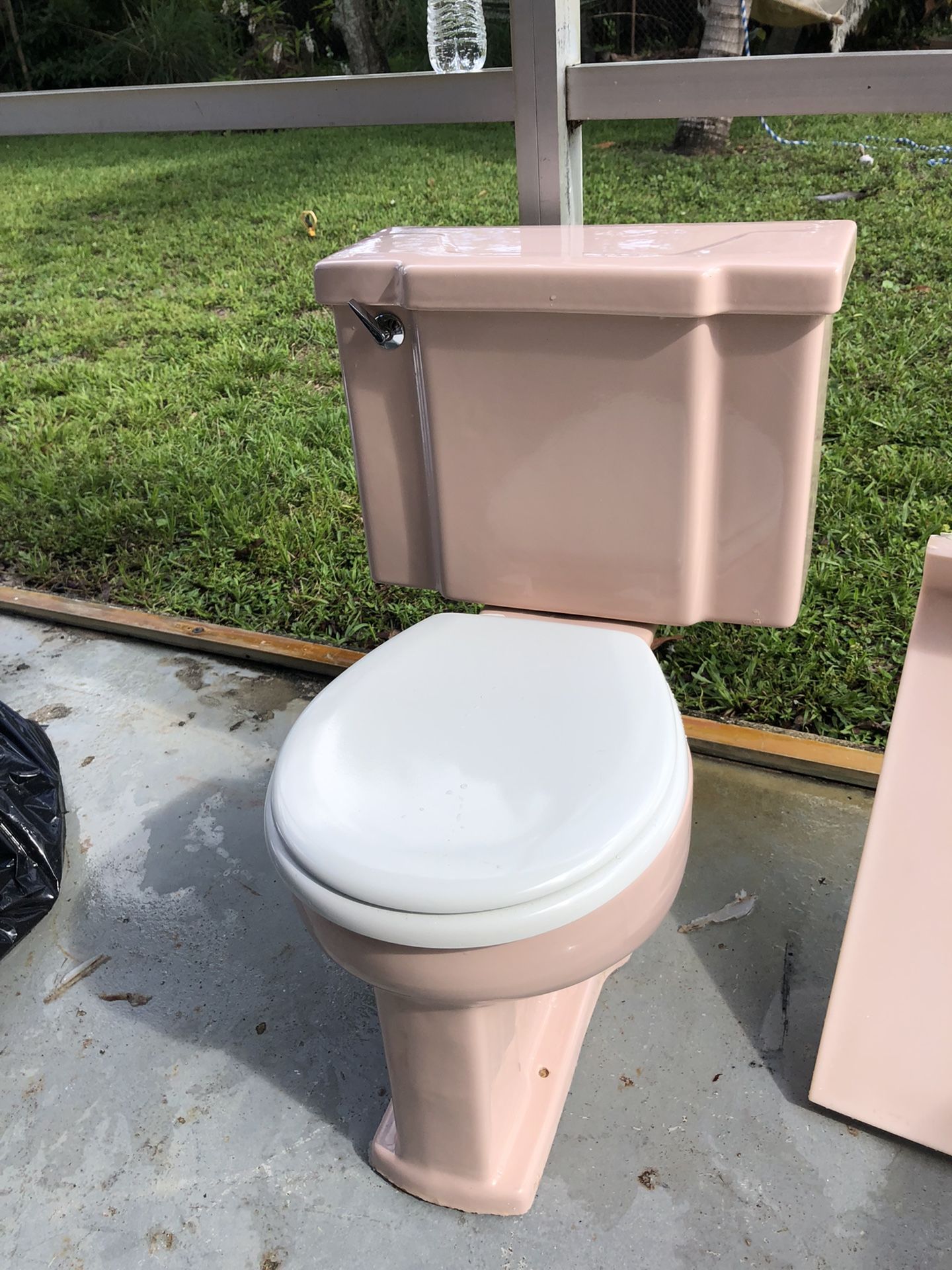 Vintage Kohler Toilet & Mashing vanity top
