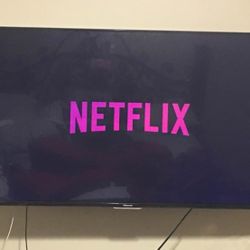 55 Inch Hisense Roku TV