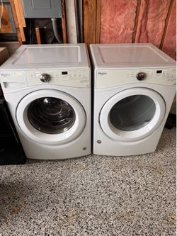 Whirlpool Duet Front-Load Washer & Electric Dryer Set