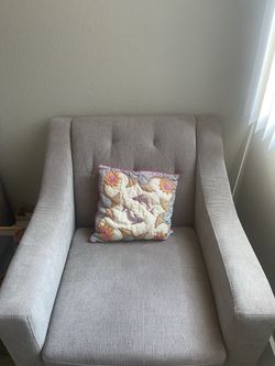 1 Grey Chair