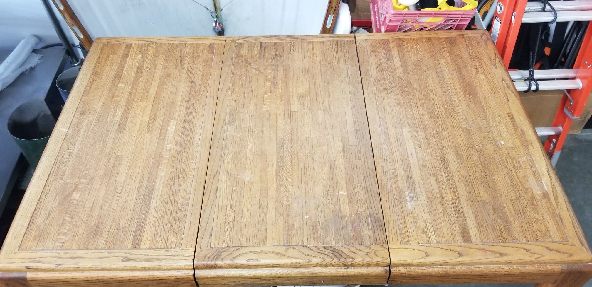 FREE dining/kitchen table