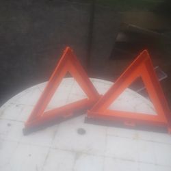 Emergency Triangles For Your Car