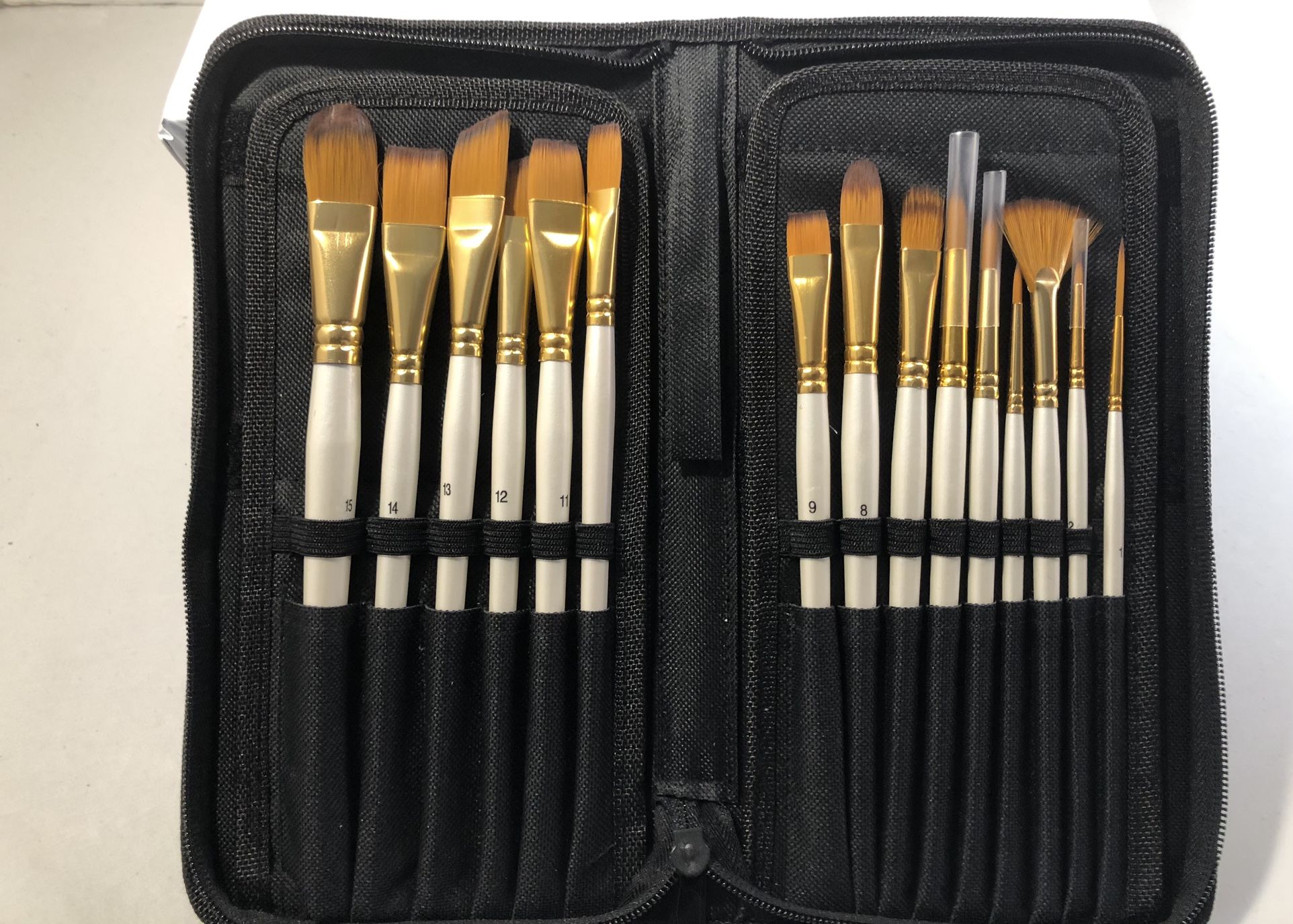 15 Pieces Paint Brush Set /Or Best Offer 