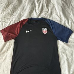Nike Men’s USA Soccer Training Top & Jacket