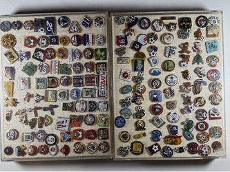 161 world soccer collection pins