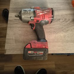 Milwaukee Half Inch Drive With Battery And Charger