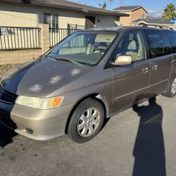 2004 Honda Odyssey  