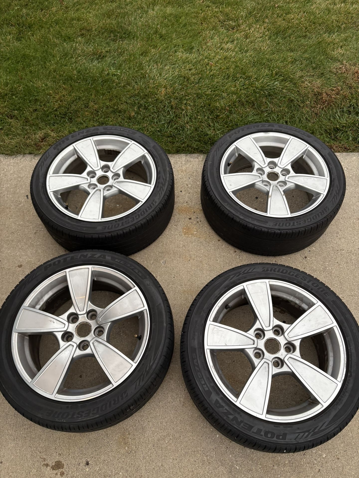 18x8 Rims W/Tires Set Of 4. 