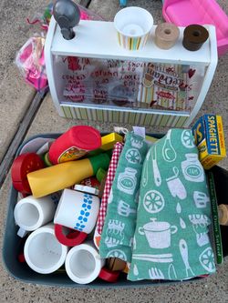 Melissa and Doug toys