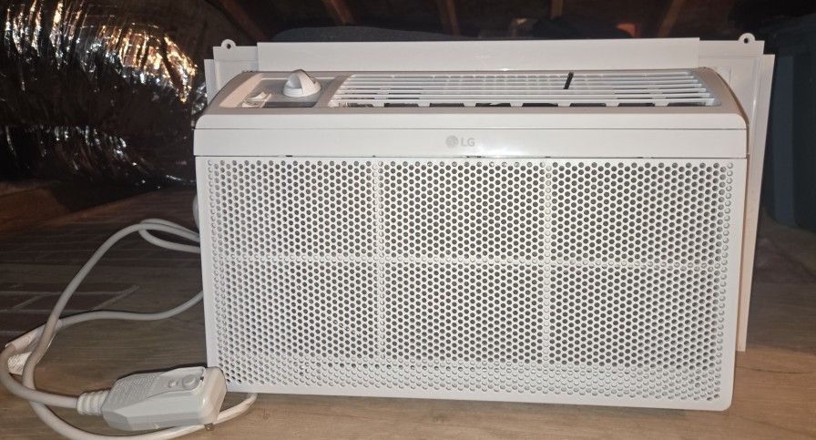 LG  Window A/C 