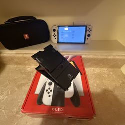 Nintendo Switch OLED Edition 