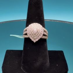 # 69- Pear-Shaped Cluster Moissanite Ring - 1.7 Total Carats | 925 Sterling Silver Size 7