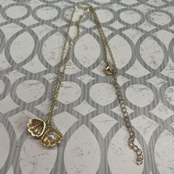 ✔️. Gold Plated Seashell Necklace