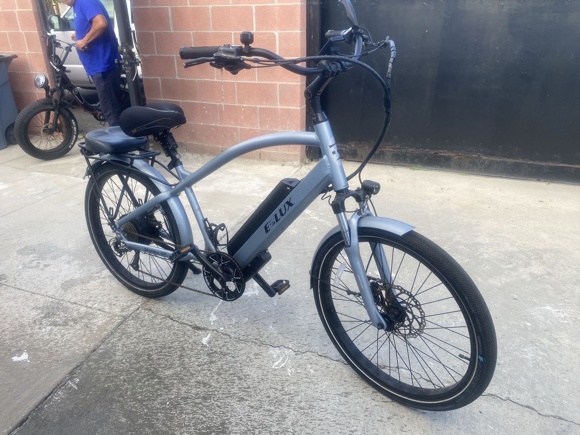 E-Lux Electric Bike