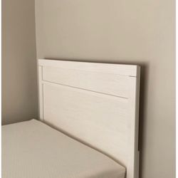 Full Size Bed And Mattress 