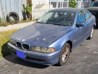 2002 BMW 530i Sedan RWD 3.0L parts out