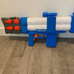 NERF MOTORIZED ROBLOX GUN WITH DARTS