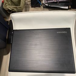 Toshiba TECRA 14” Laptop #24076