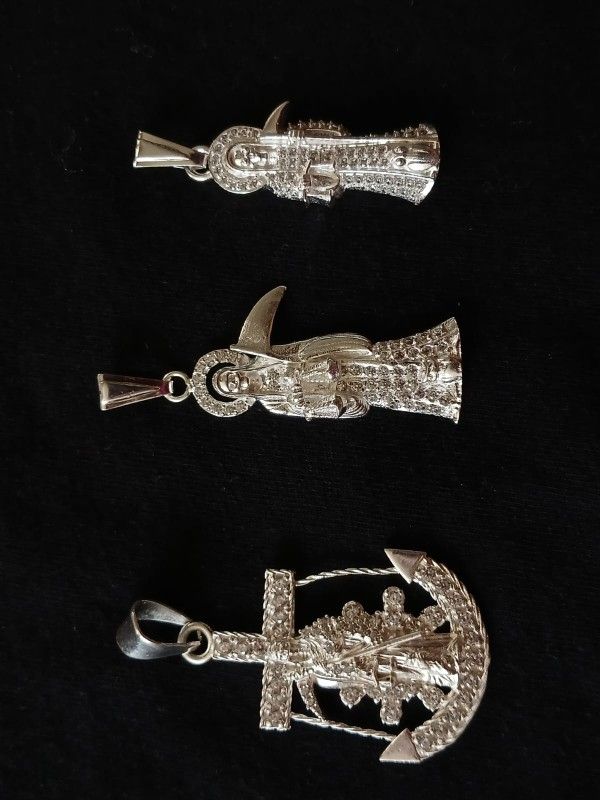Dijes Santa M Plata 925