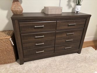 Living Spaces Dresser and Nightstand