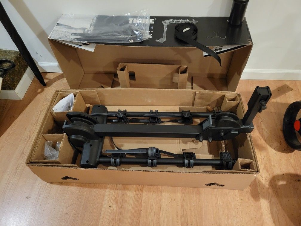Thule bike carrier - $200 (Englewood Cliffs, Manhattan)