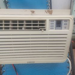 Samsung Air Conditioner/Window Unit