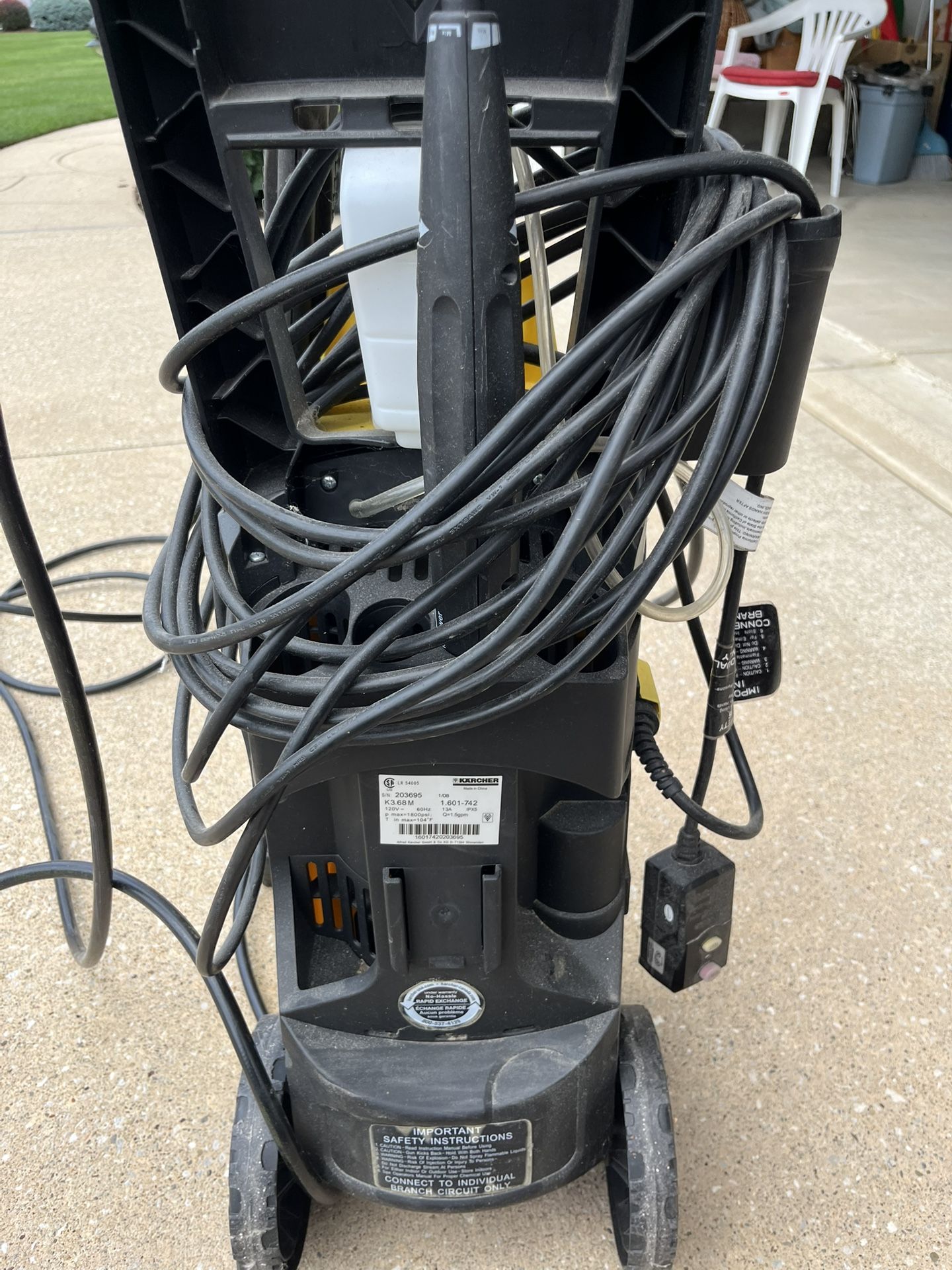 Power Washer Electric 1800 psi by Karcher