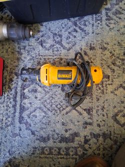 Dewalt Cut Out Tool