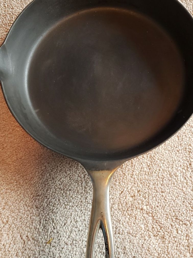 Antique #8 Wapak Straight Block Logo Skillet With Chrome Coating