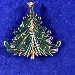 Christmas Tree Brooch with Crystals