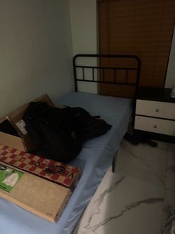 twin bed