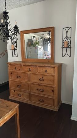 Pine dresser with mirror