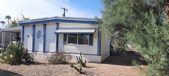 Mobile home 2 bedroom 2 bath double wide