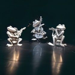 Frog Band Trio Signed JJ Brooch Set 