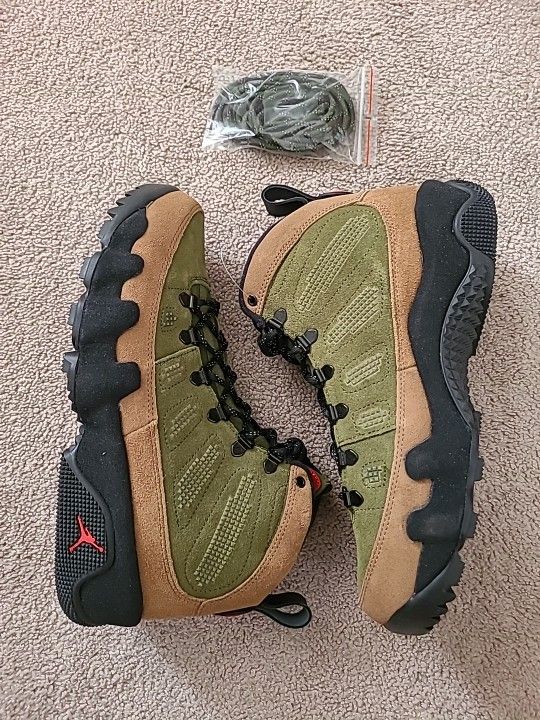 Air Jordan Retro 9 Boot Size 9 Men/10.5wmns
