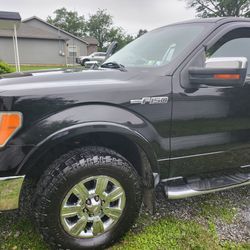 Ford Lariat 150
