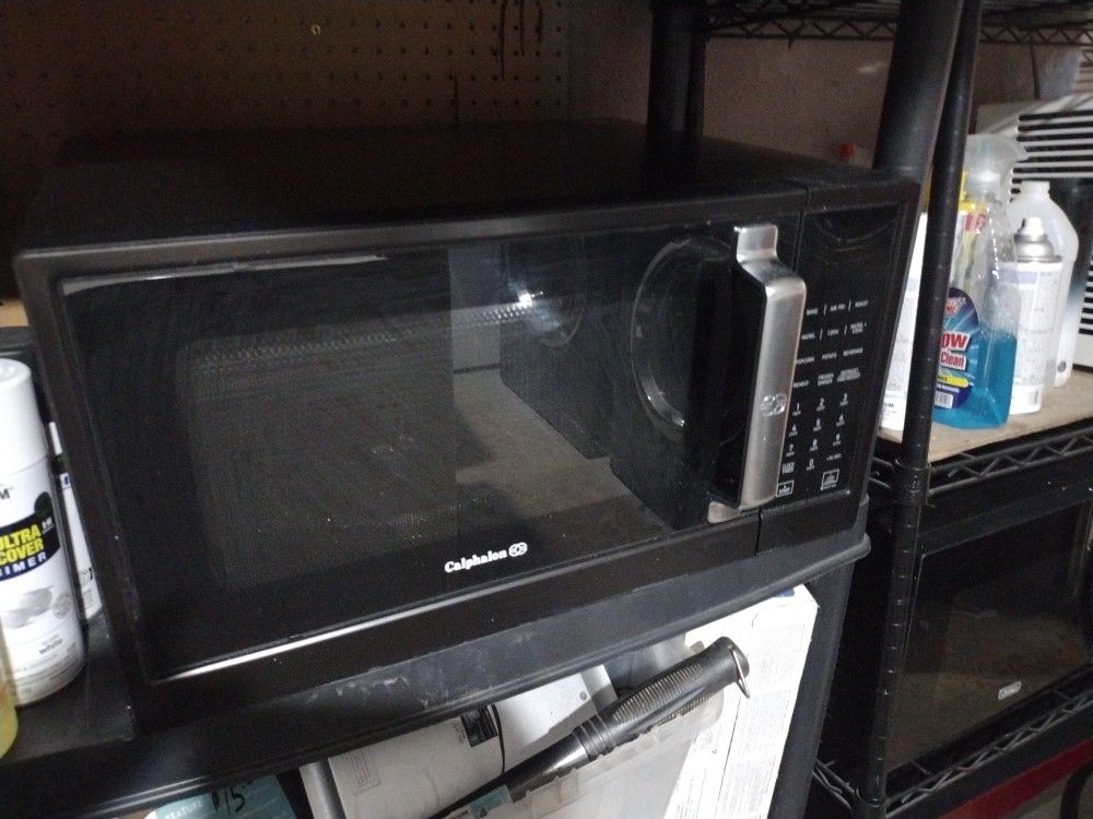 Calphalon Microwave Oven for Sale in Hesperia, CA OfferUp